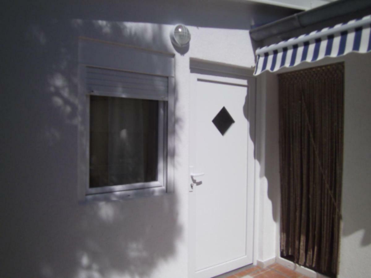 Apartments Vir Delfin Exterior foto